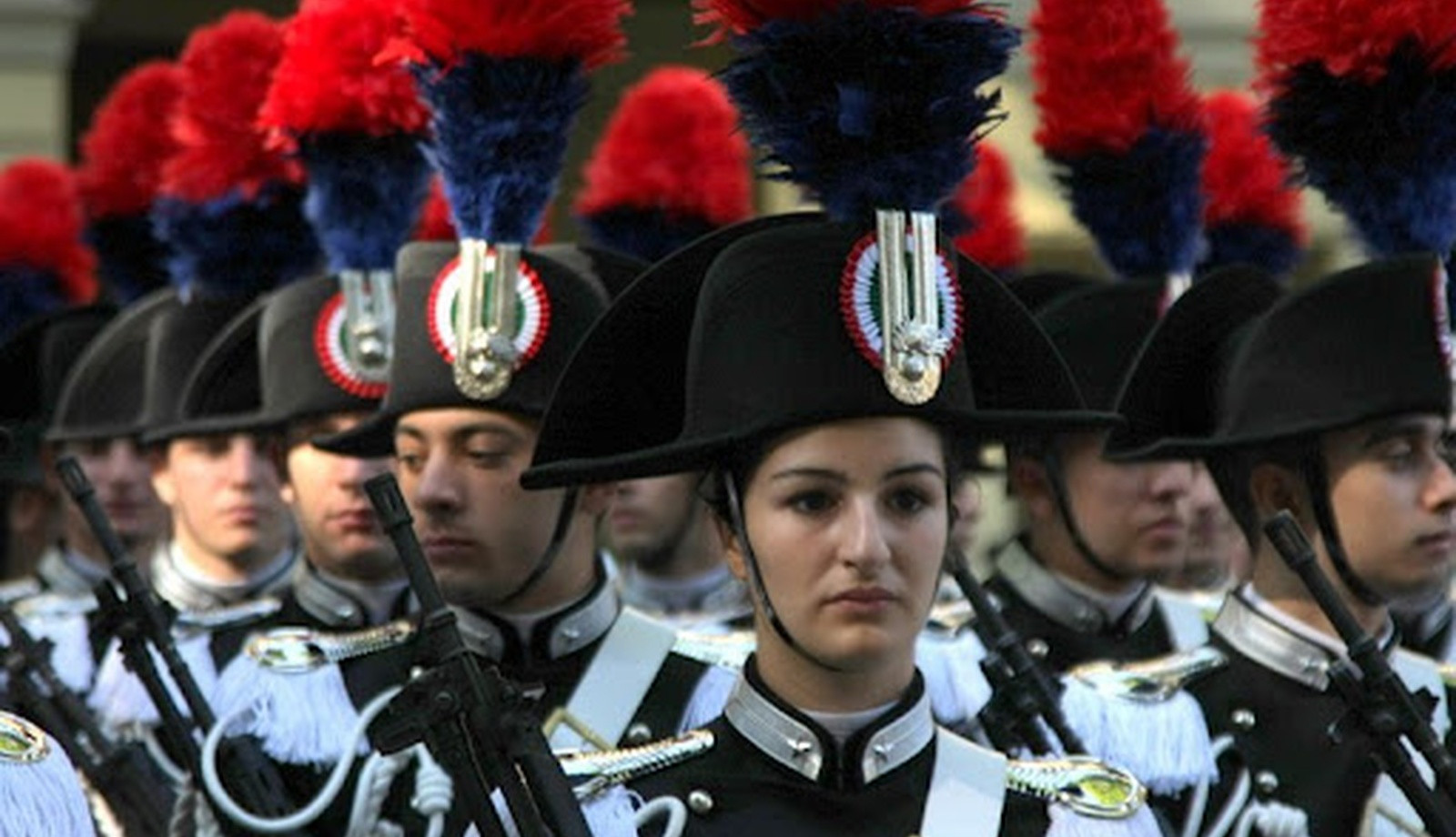 media.raduno-carabinieri-rimini-hotel-ducale